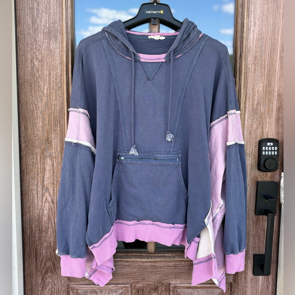 Relaxed Hooded Poncho Sweater - Purple & Pink